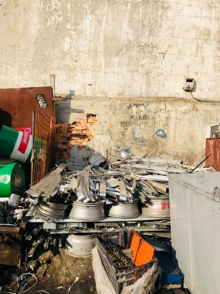 Buglem Metal Hakkında - mobil servis